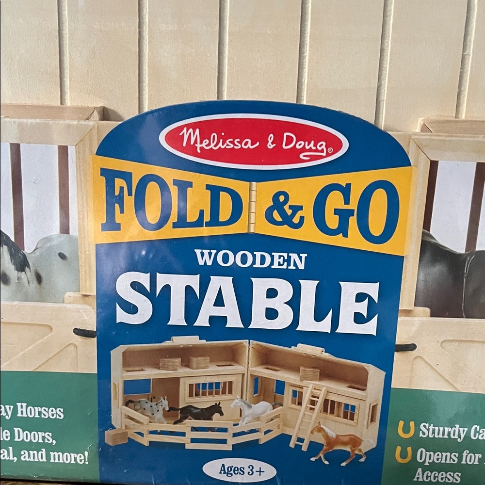 Melissa & Doug Wooden Stable with Horses - Picture 5 of 14